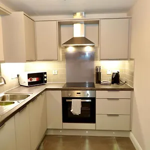 https://lovely-2-bedroom-apartment-in-belfast.belfasthotelsireland.com